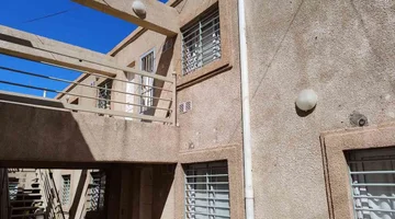 Departamento céntrico. 1 habitación. 1er piso