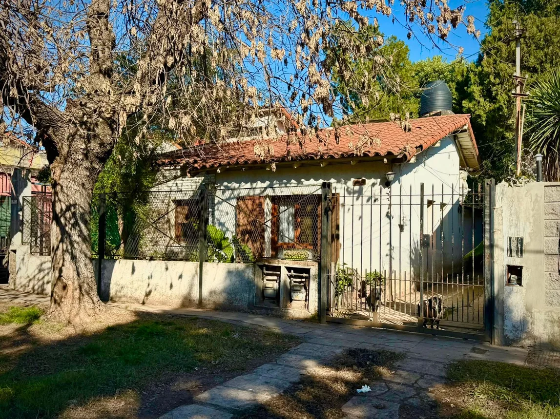 Casa en venta en Lomas de Zamora, foto 2