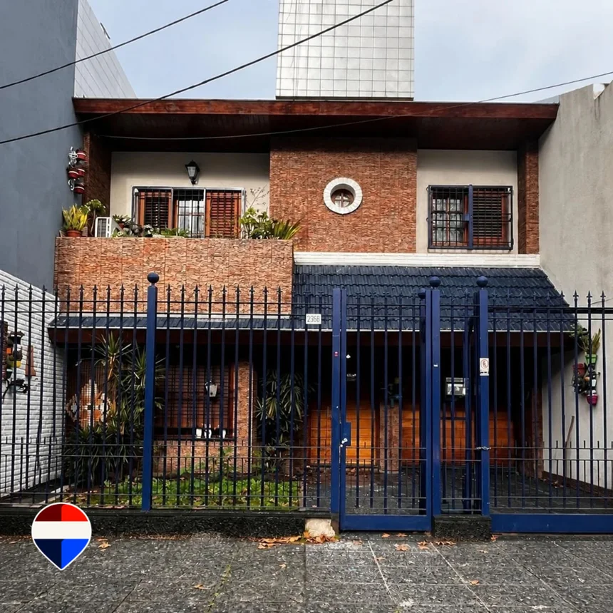 Casa de 6 ambientes en venta en Villa Maipú, Las Heras 2300