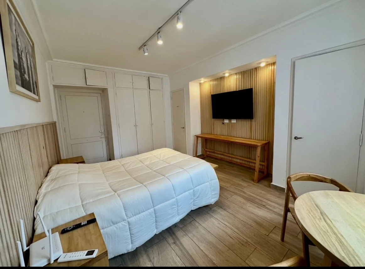 Monoambiente en alquiler en Recoleta, Uriburu 1400, foto 4