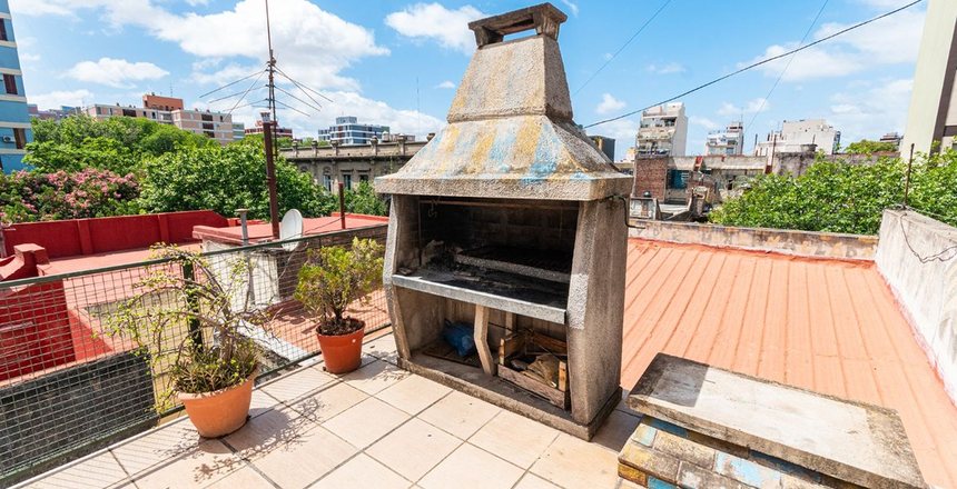VENTA LA BOCA  PH EXCELENTE TERRAZA PARRILLA