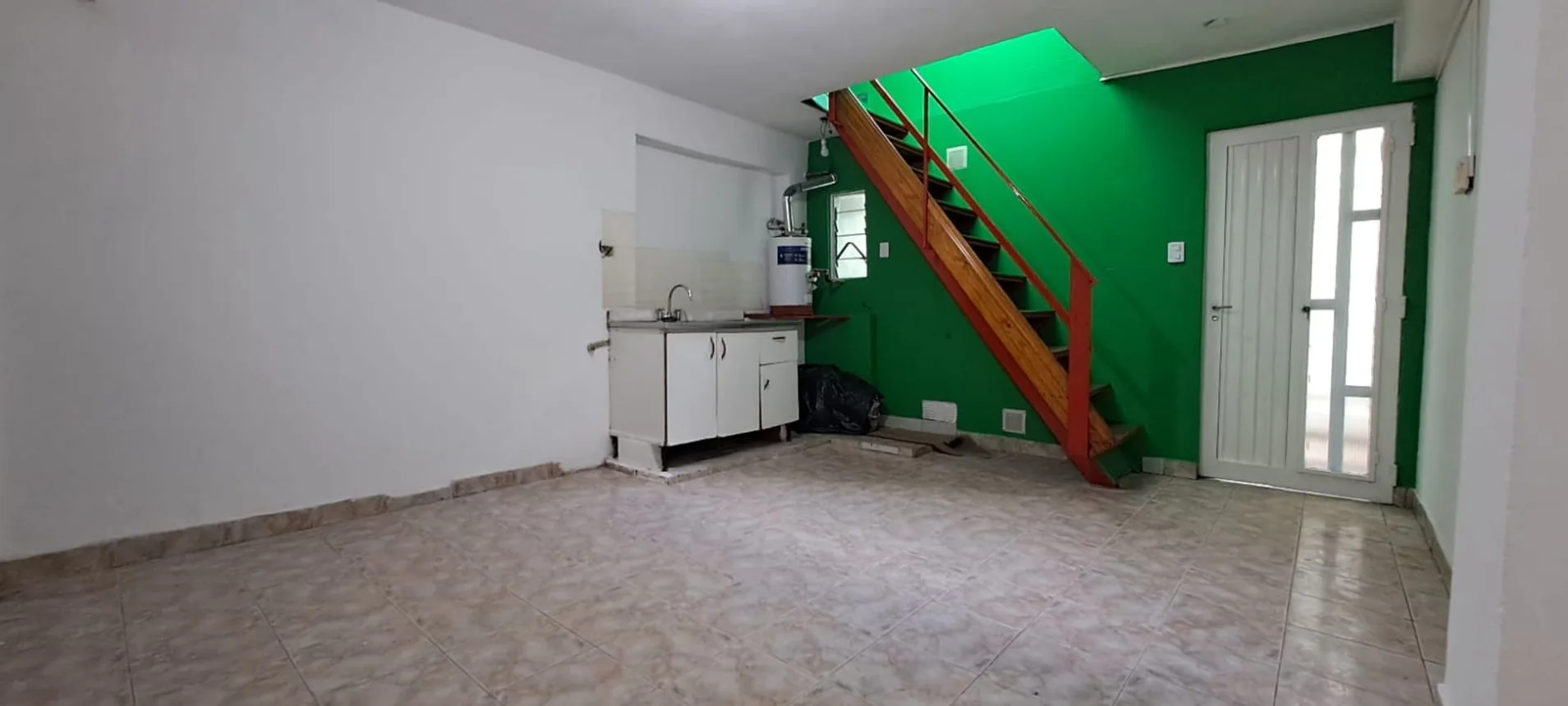 PH de 3 ambientes en venta en Nueva Pompeya, Cachi 1200