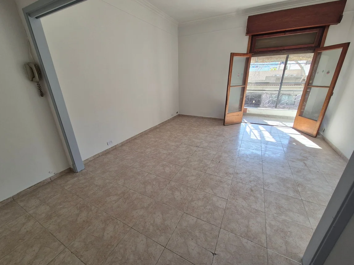 PH de 3 ambientes en venta en Villa del Parque, Nazarre 3400, foto 2