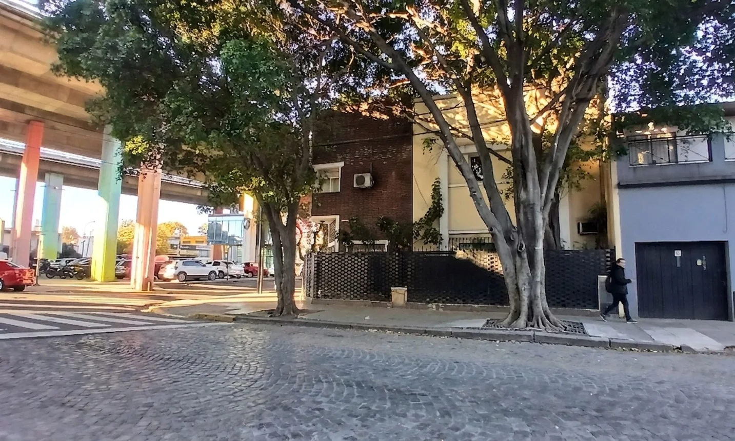 Casa de 6 ambientes en venta en Liniers, Cuzco 300, foto 4