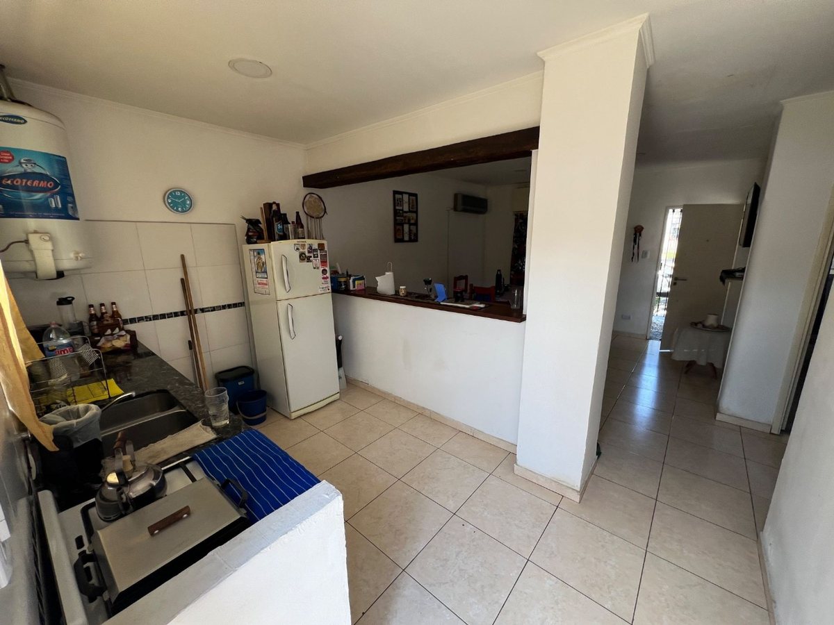 Foto 19 — CASA 3 AMBIENTES RECICLADA EN VENTA – CASTELAR