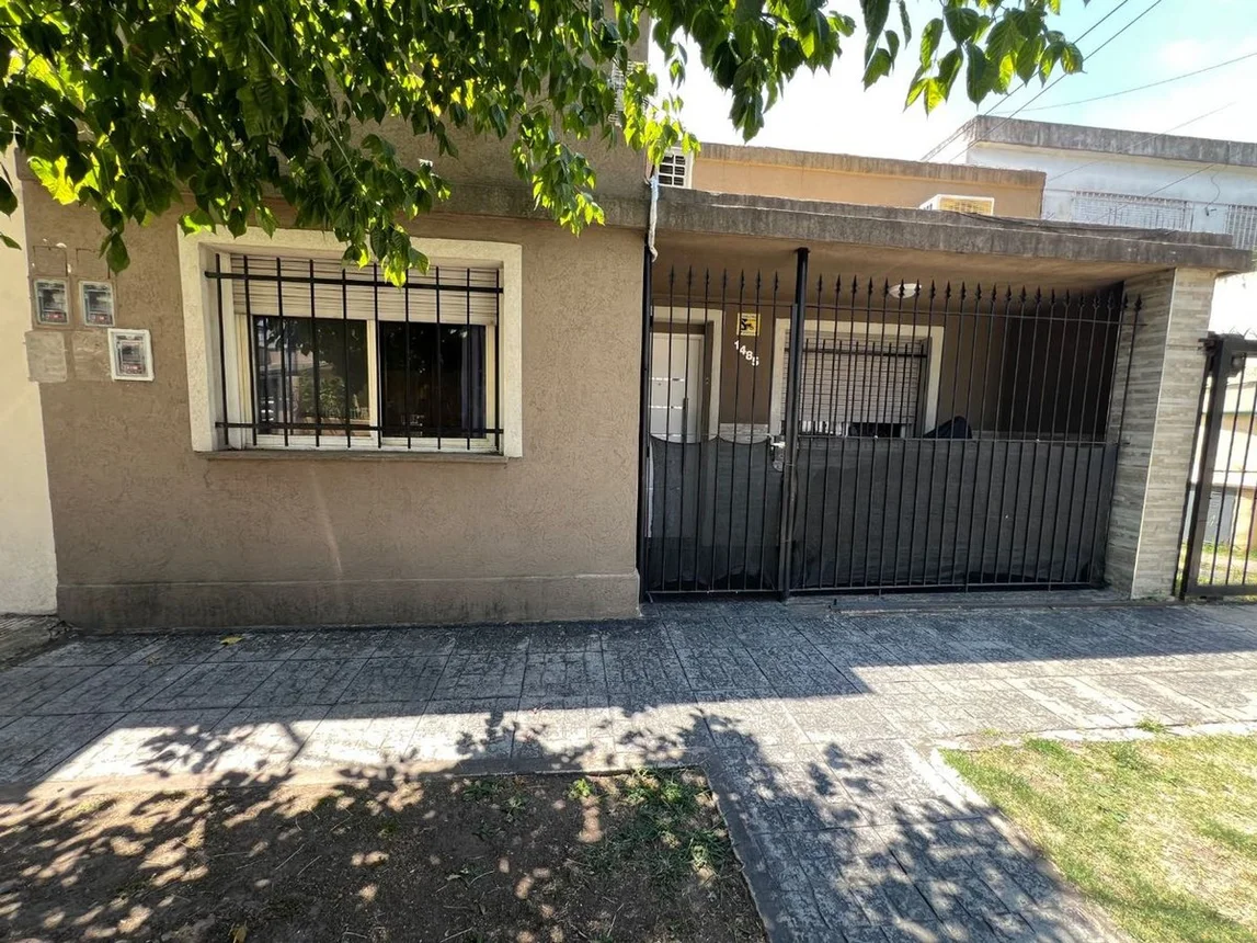 PH de 3 ambientes en venta en Castelar, Tucumán 1400, foto 4