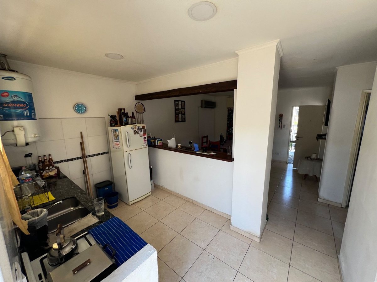 Foto 20 — CASA 3 AMBIENTES RECICLADA EN VENTA – CASTELAR