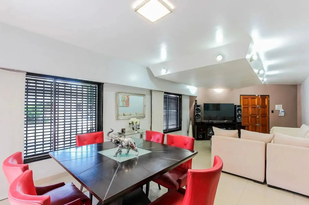 Casa de 5 ambientes en venta en Liniers, García de Cossio 7000, foto 3