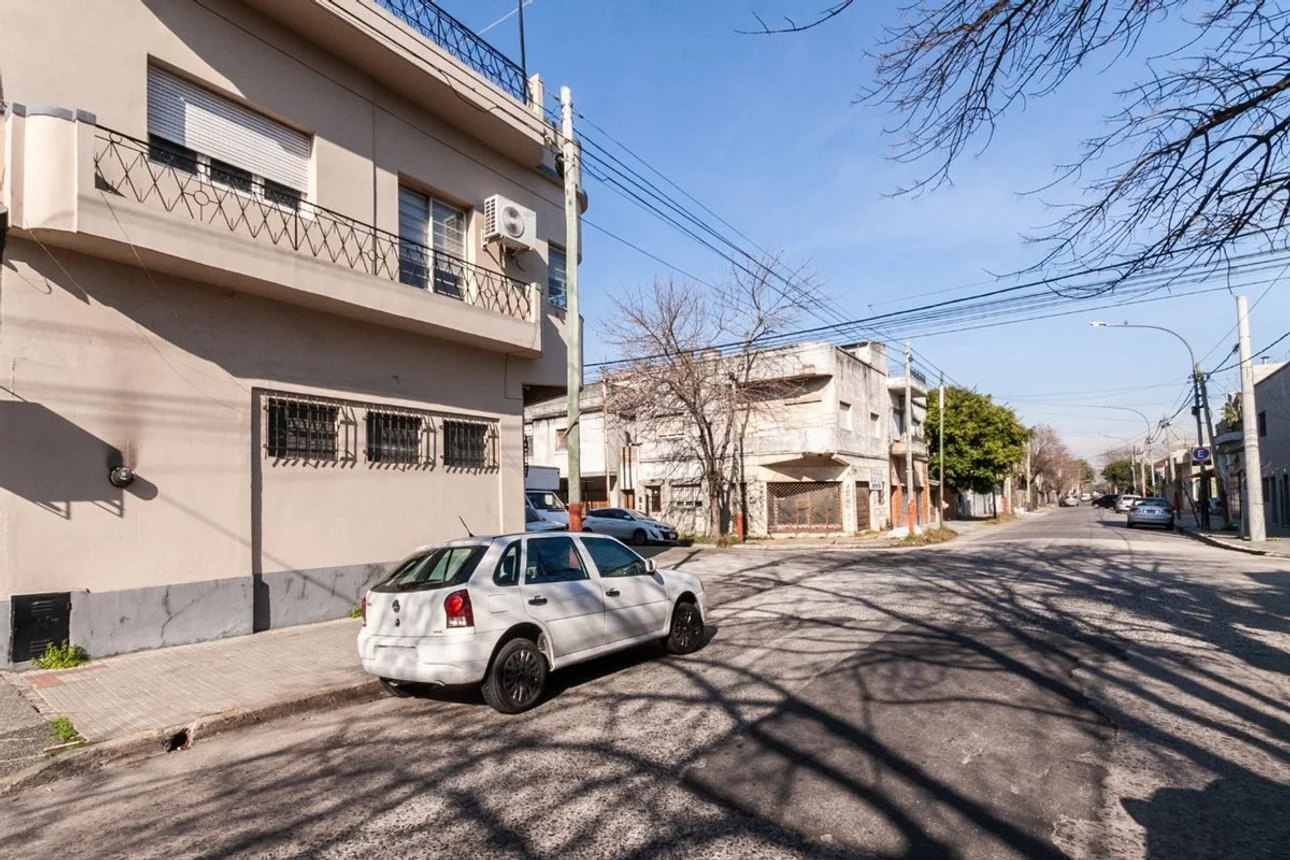 Casa de 5 ambientes en venta en Valentín Alsina, Alfredo Lorenzo Palacios 3100, foto 4