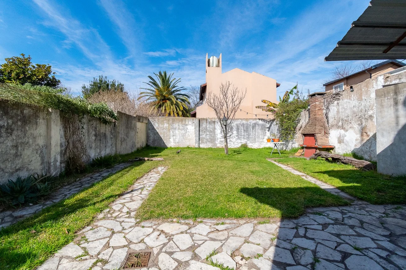 Casa en venta en Olivos, foto 2