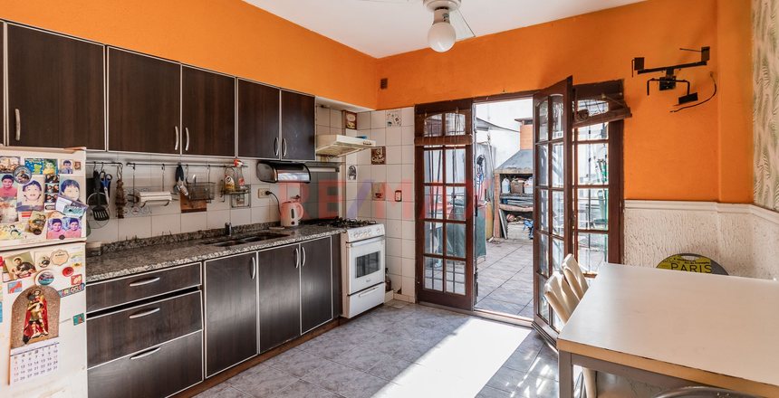 VENTA DUPLEX 5 AMB CON COCHERA EN VILLA DEVOTO