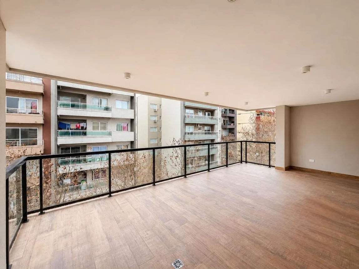 Semipiso de 3 ambientes en venta en Mataderos, Miralla 1000, foto 5