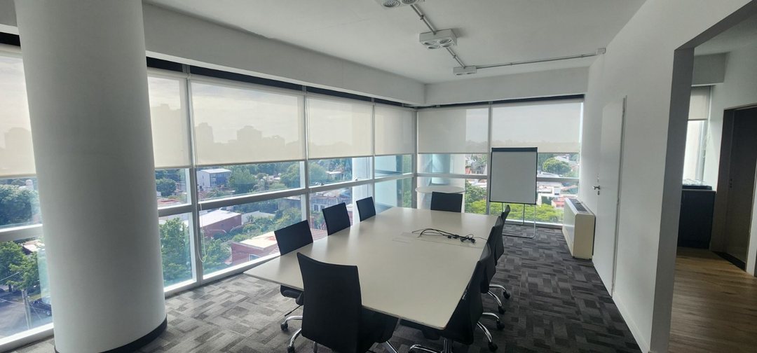 Oficina 227m2 en Torre de las Naciones c/ cochera