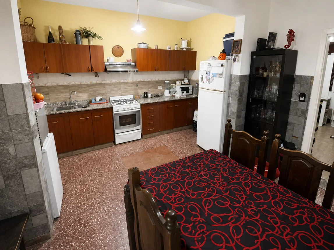 Casa de 3 ambientes en venta en Morón, Lanús 2400, foto 2