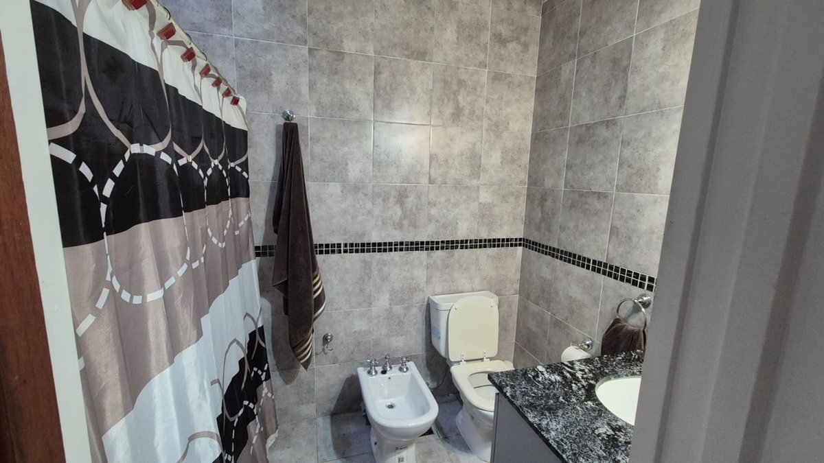 Foto 5 — CASA PH DE 3 AMBIENTES EN QUILMES A LA VENTA