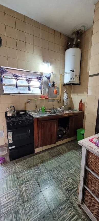 Casa de 5 ambientes en venta en Villa Luzuriaga, Arribeños 1700, foto 4