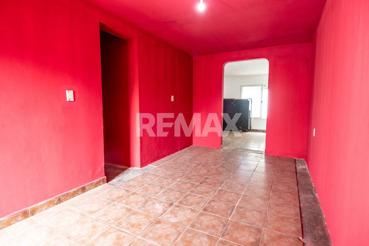 CASA EN VENTA MACROCENTRO ZONA MERCADO ARTESANAL - foto 3