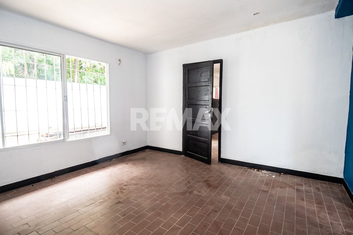 CASA EN VENTA MACROCENTRO ZONA MERCADO ARTESANAL - foto 10