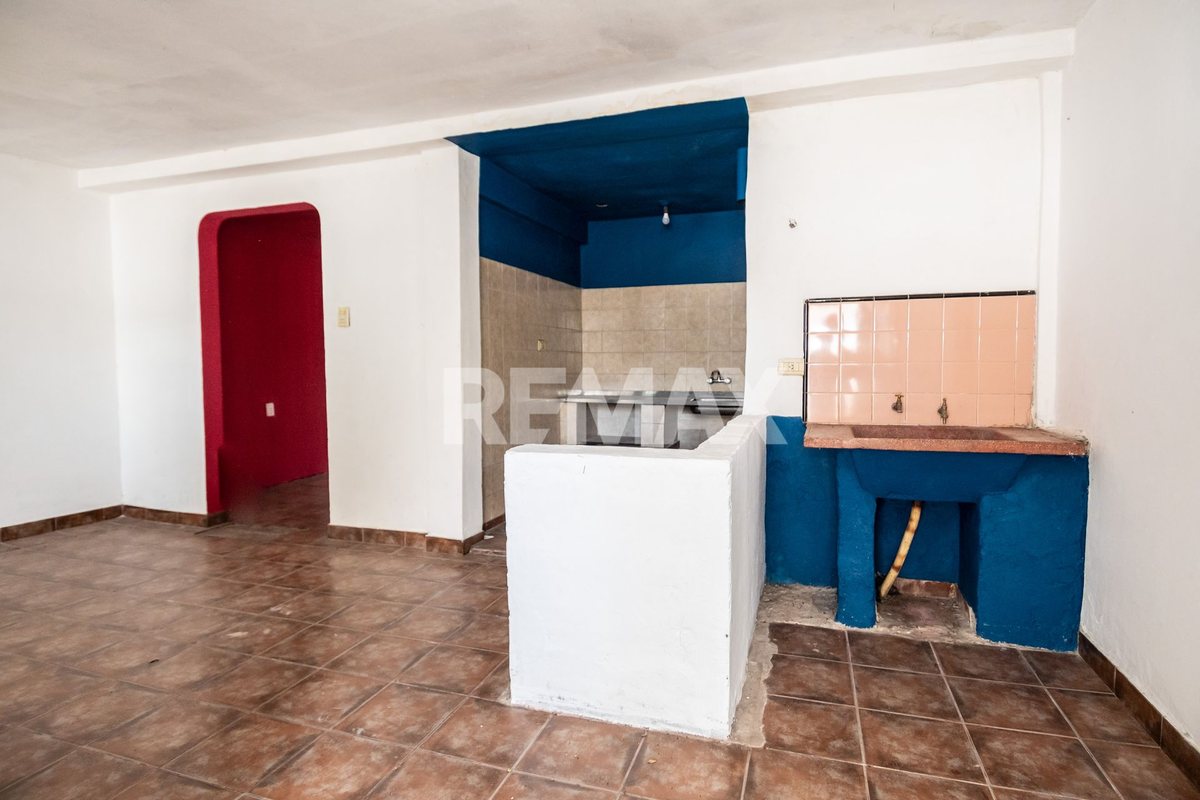CASA EN VENTA MACROCENTRO ZONA MERCADO ARTESANAL - foto 7