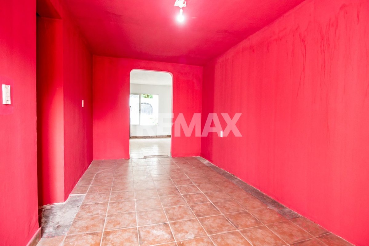 CASA EN VENTA MACROCENTRO ZONA MERCADO ARTESANAL - foto 4