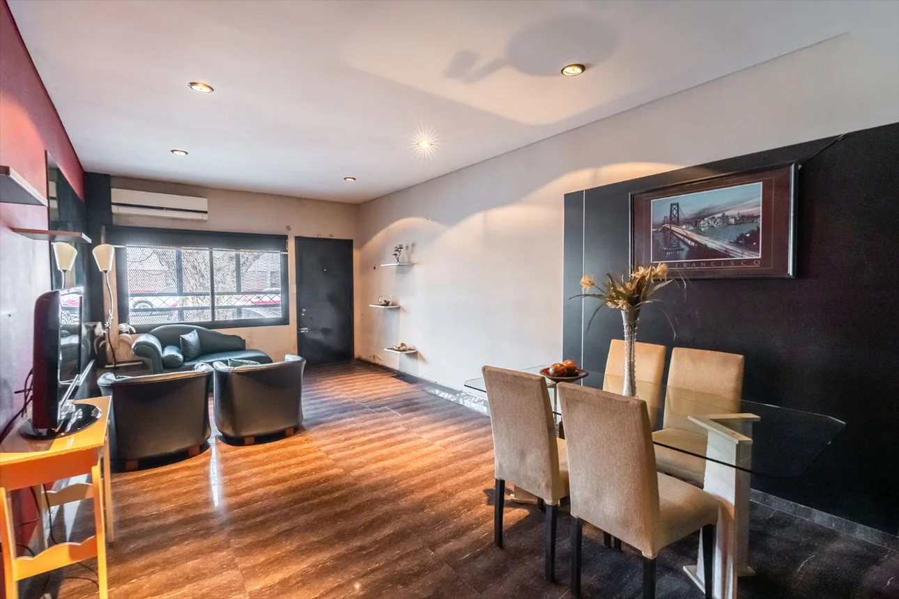 PH de 5 ambientes en venta en Avellaneda, Juan Bautista Palaá 600