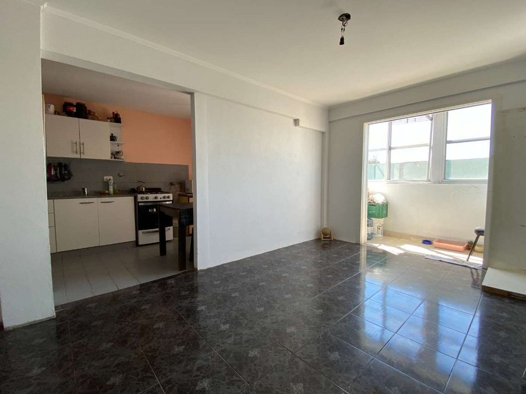 Departamento de 4 ambientes en Venta - Floresta