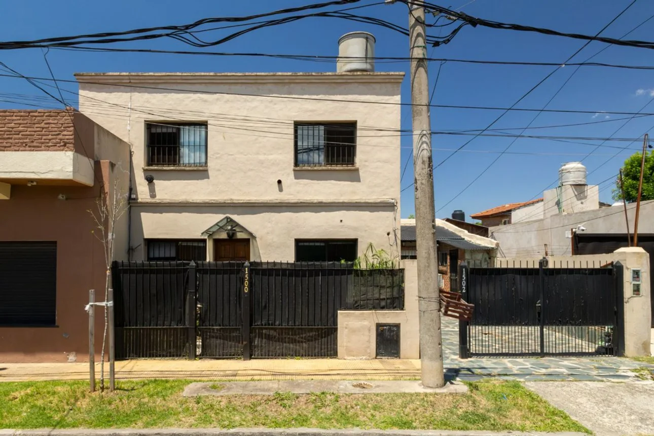 Casa en venta en Boulogne, Almirante Betbeder 1500