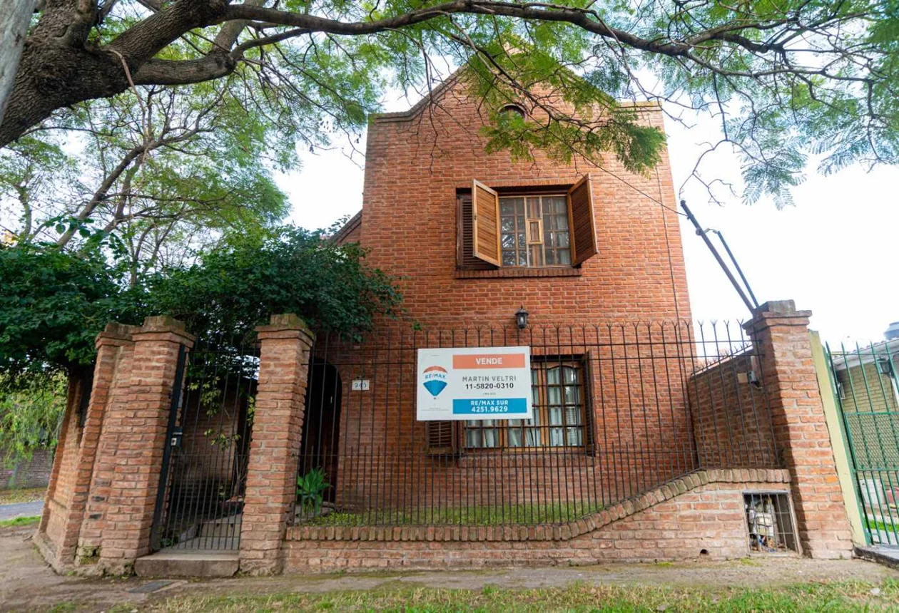 Casa en venta en Quilmes, foto 4