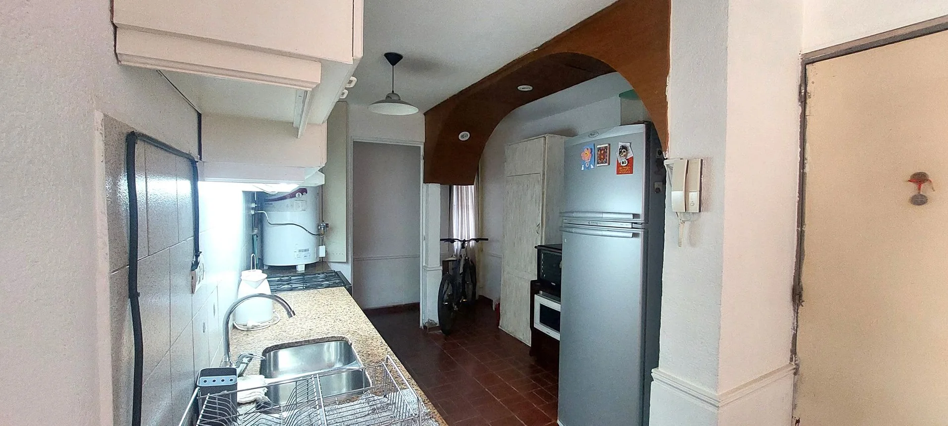 Casa de 10 ambientes en venta en Godoy Cruz, Laguna de los Pájaros 2200, foto 3