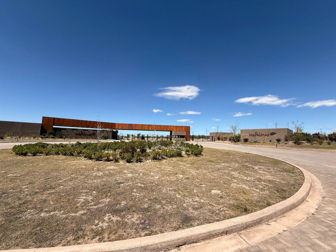 VENTA LOTE CENTRAL EN LAS PALMAS