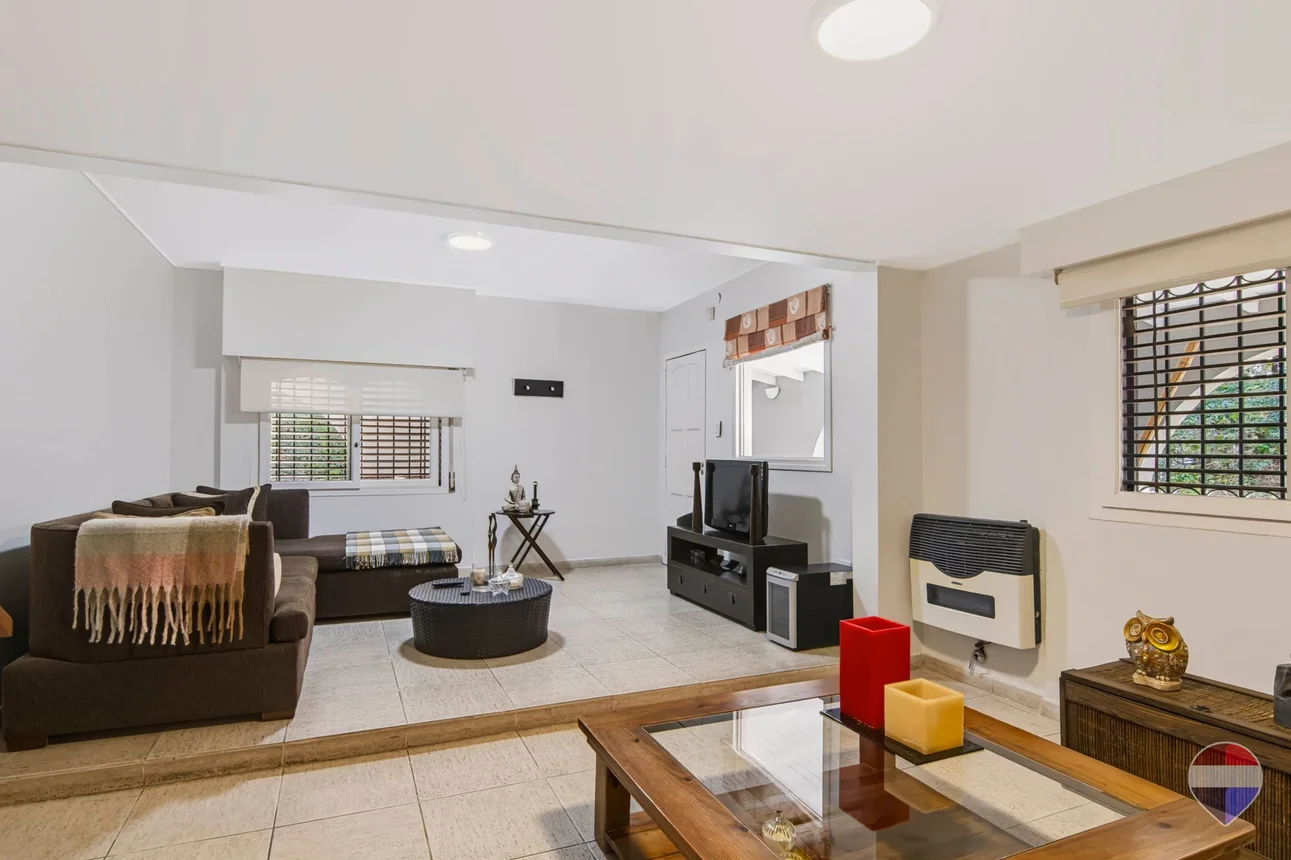 Casa de 3 ambientes en venta en Manuel B. Gonnet, Avenida 25 Entre 485 y 487 4600, foto 2