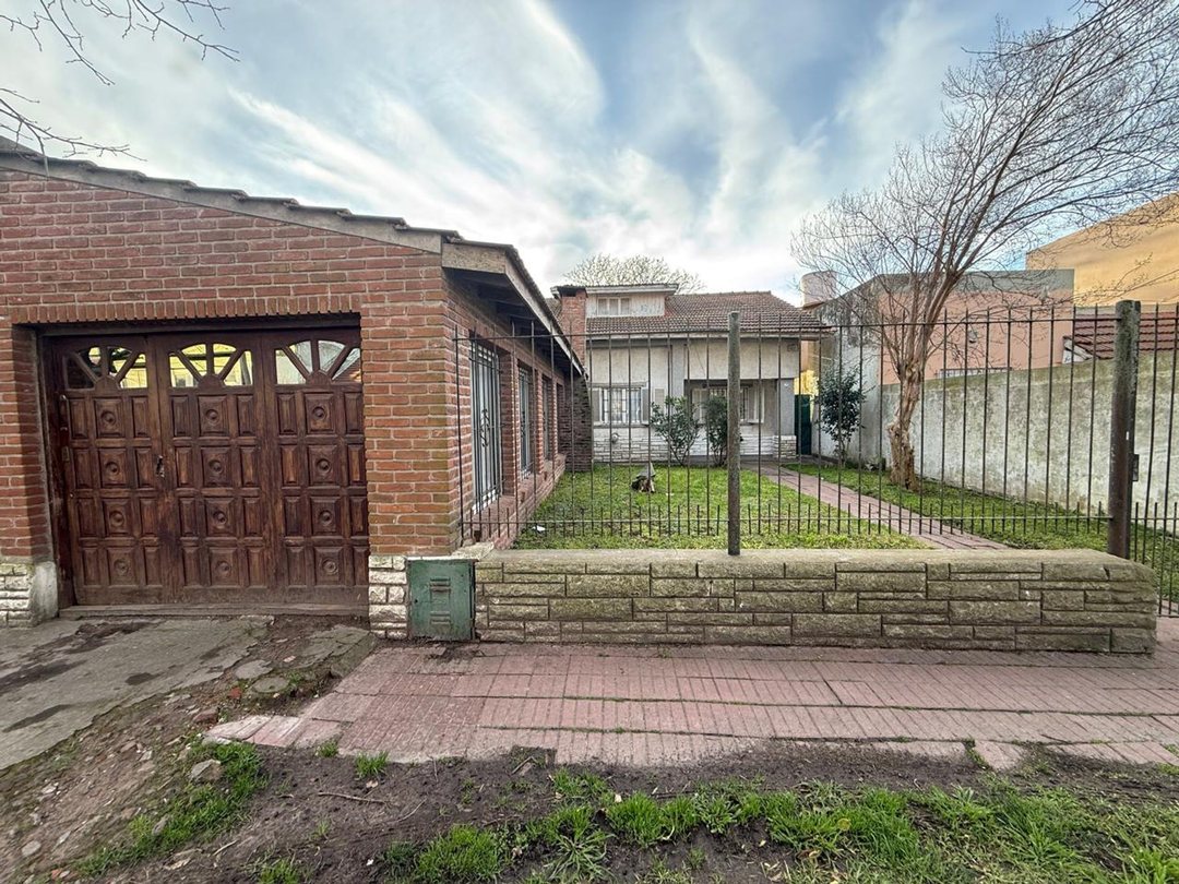 VENTA CASA 4 AMB ZONA EL GAUCHO