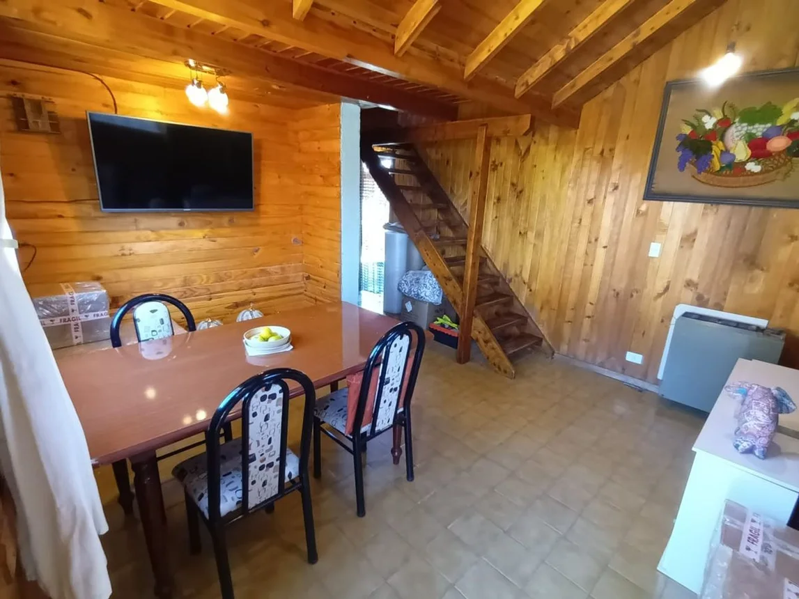 Casa de 6 ambientes en venta en San Carlos de Bariloche, Tandil 1700, foto 3