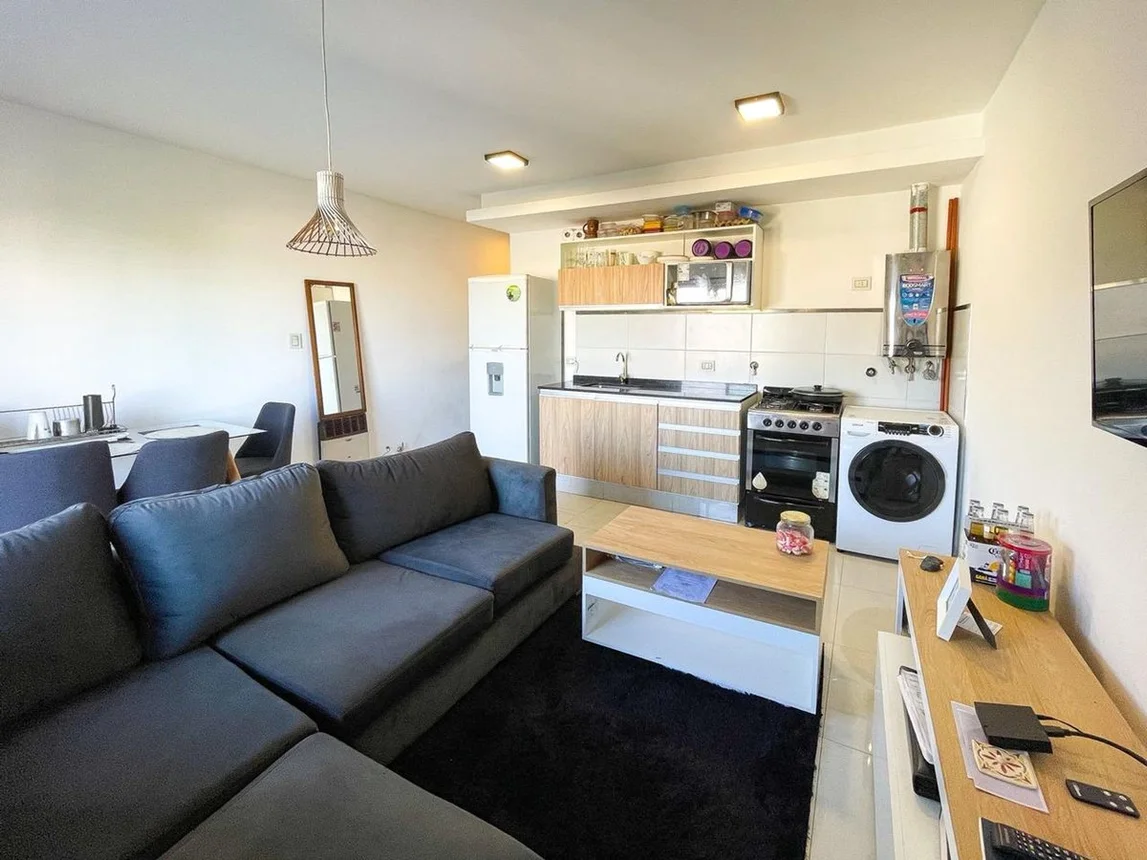 Departamento de 2 ambientes en venta en Paraná, Rocamora 600