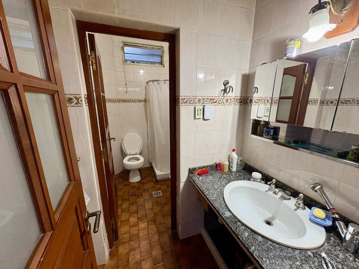 CASA VENTA CON LOCAL COMERCIAL MACROCENTRO - foto 11