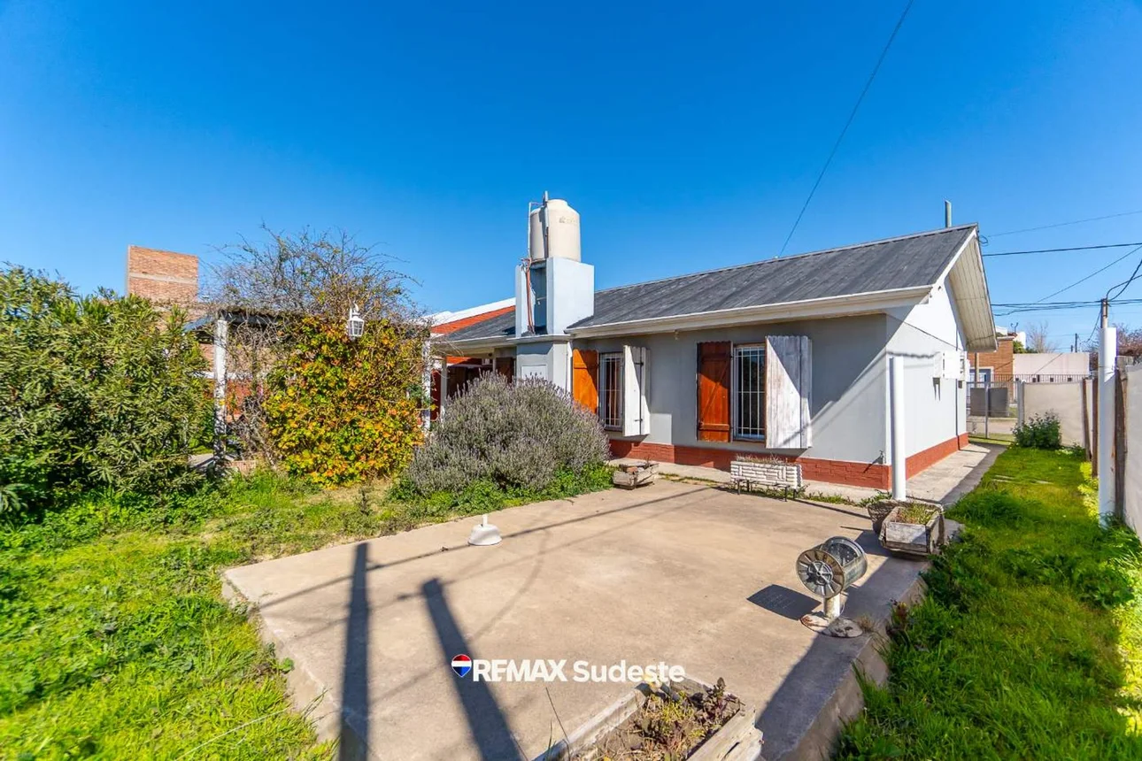 Casa en venta en Bahía Blanca, foto 3
