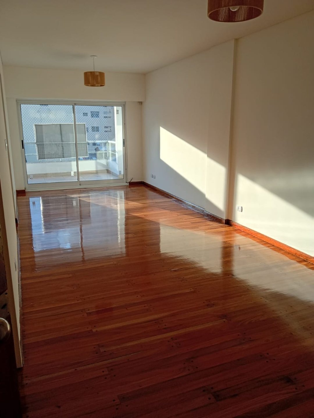 Alquiler Dpto 4 Amb Balcón Cochera Almagro