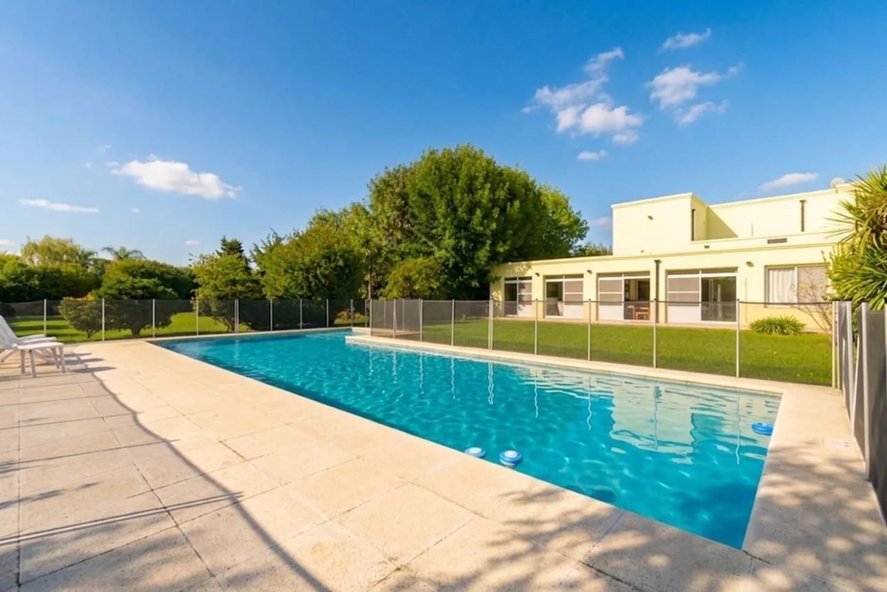 Casa en venta en Pilar, foto 4