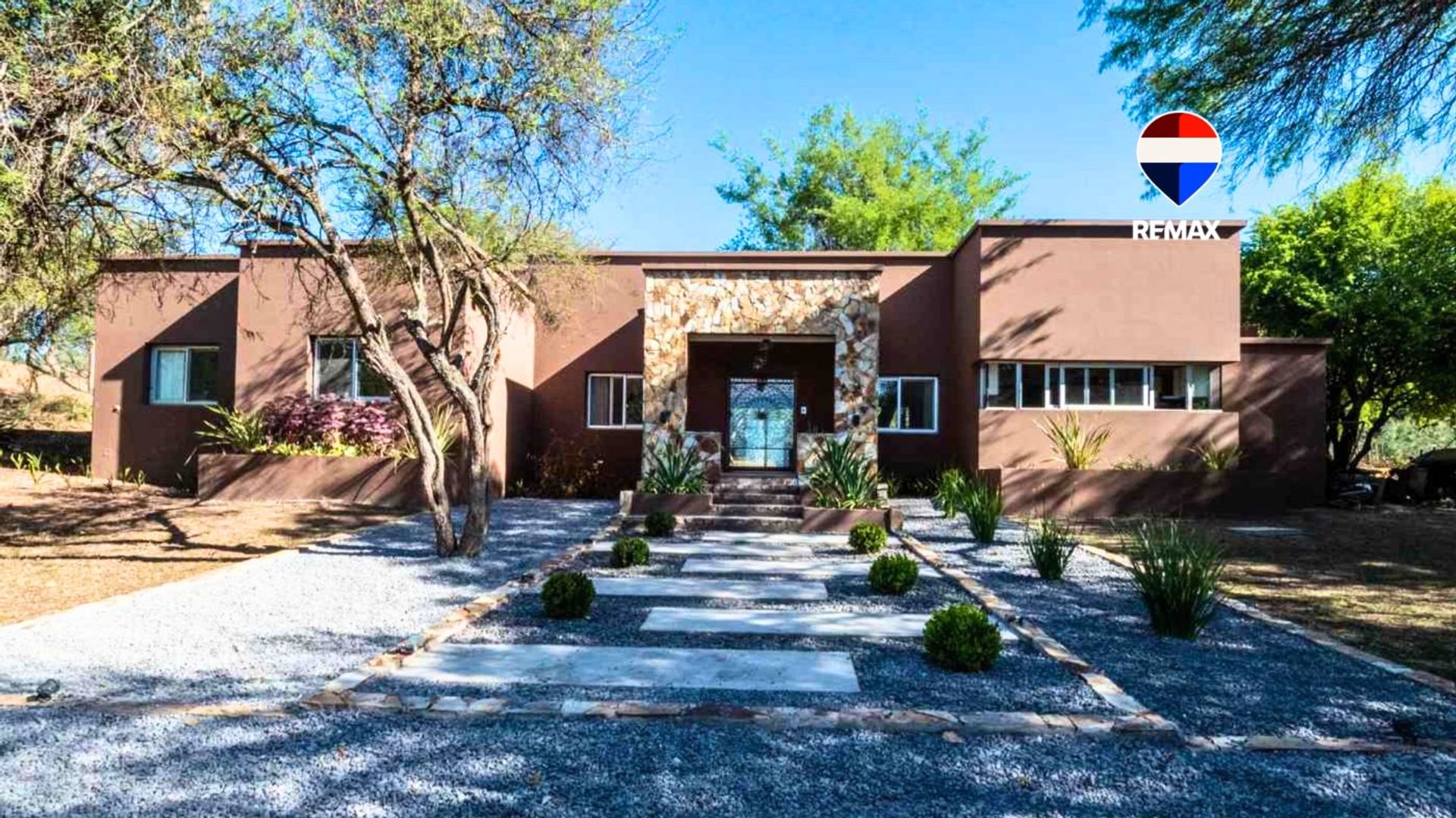 CASA EN VENTA LA LUCINDA NORTE 3 DORMITORIOS - foto 1