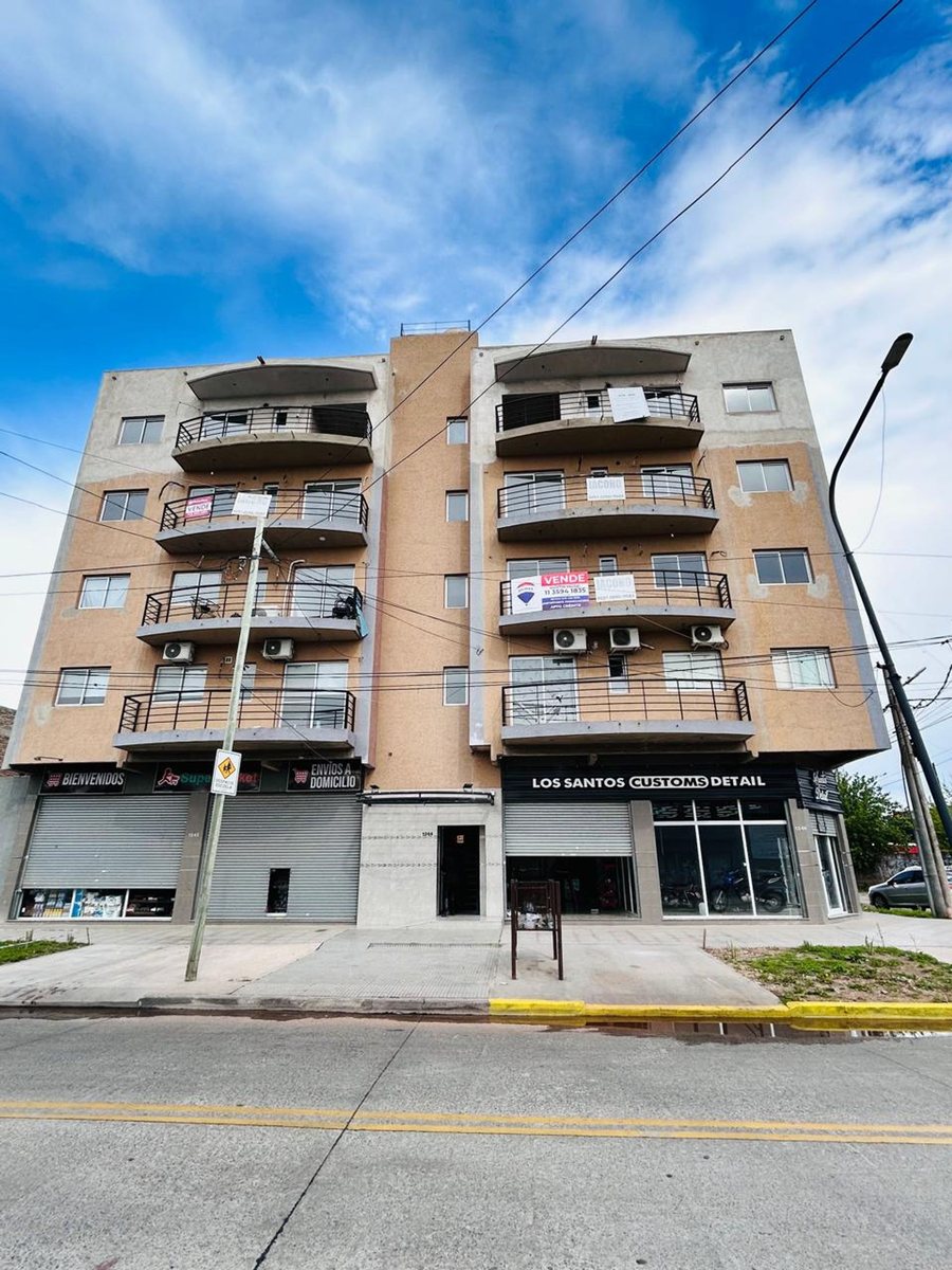 DEPARTAMENTO 3 AMBIENTES BERNAL OESTE FINANCIA