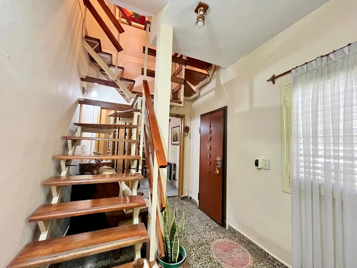 Casa de 4 ambientes en venta en Don Bosco, Avenida Caseros 2100, foto 5