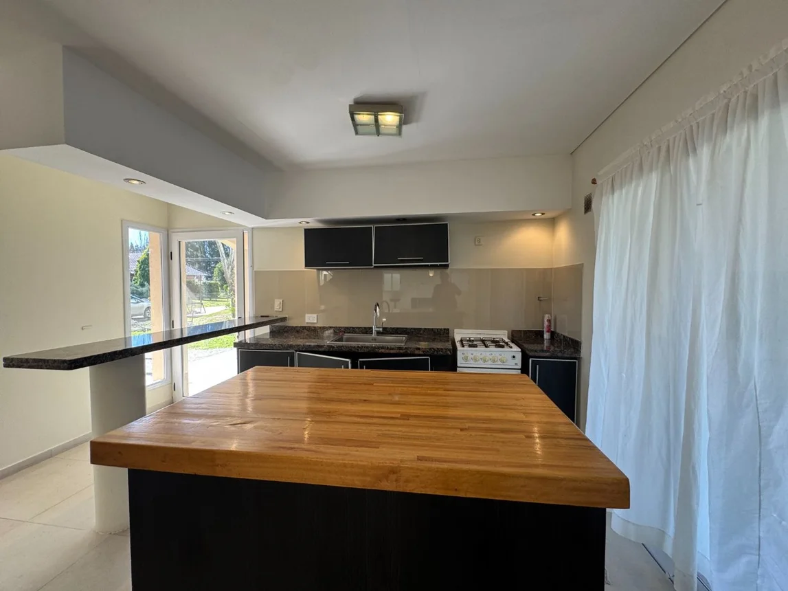 Casa en venta en La Plata, foto 5