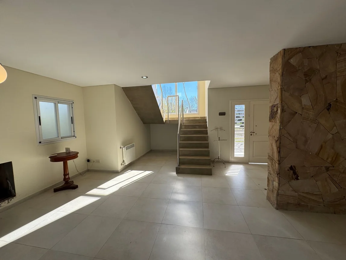Casa en venta en La Plata, foto 4