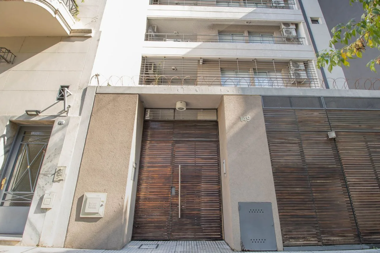 Departamento de 3 ambientes en venta en Liniers, Miralla 100