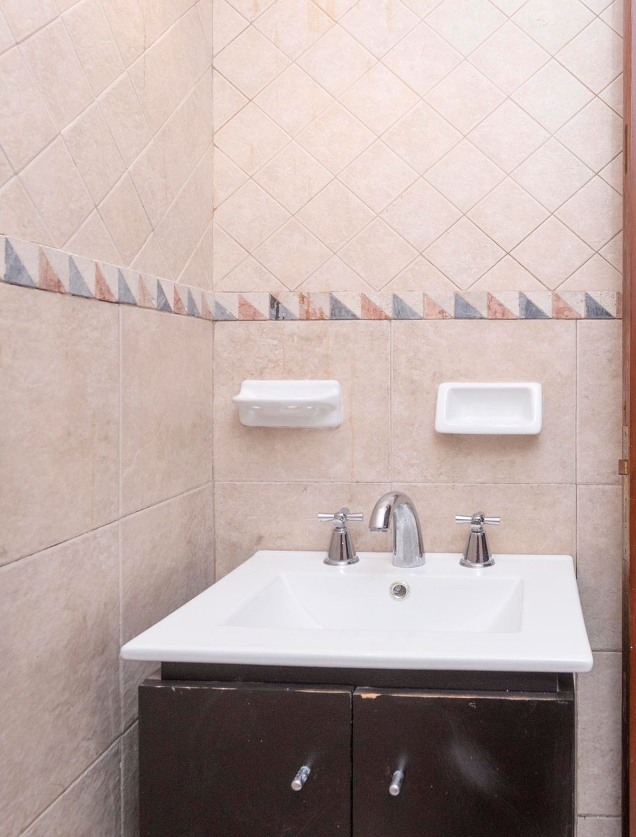 CASA 7 DORMITORIOS VENTA ZONA MACROCENTRO - foto 9