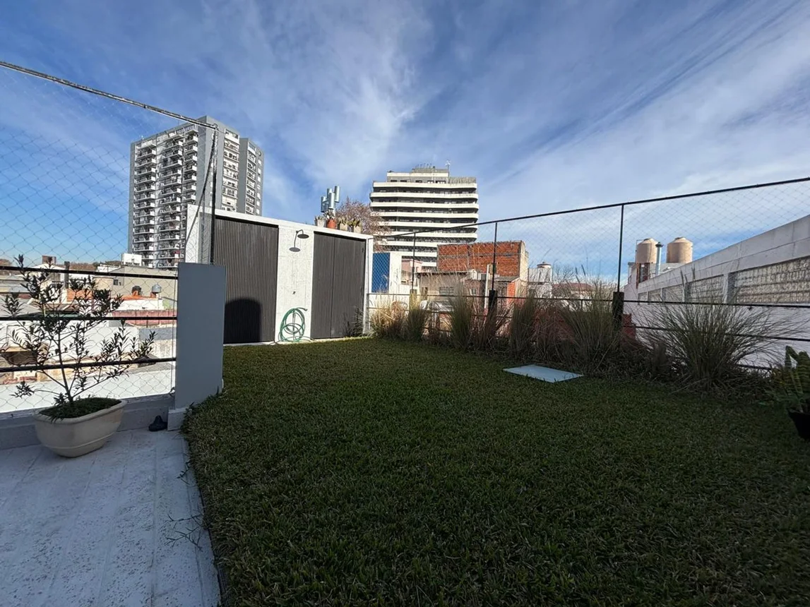 PH de 5 ambientes en venta en Villa Ortúzar, Avenida Chorroarín 900