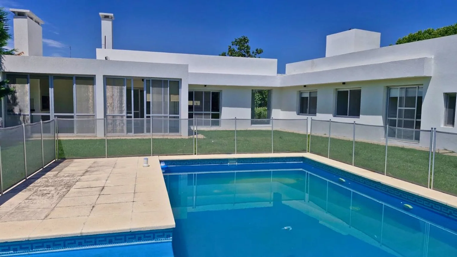 Casa en venta en General Rodríguez, foto 2
