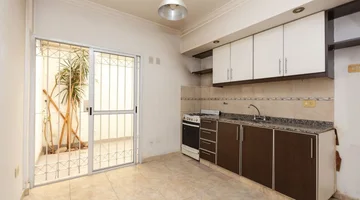 ALQULER DUPLEX EN CASEROS