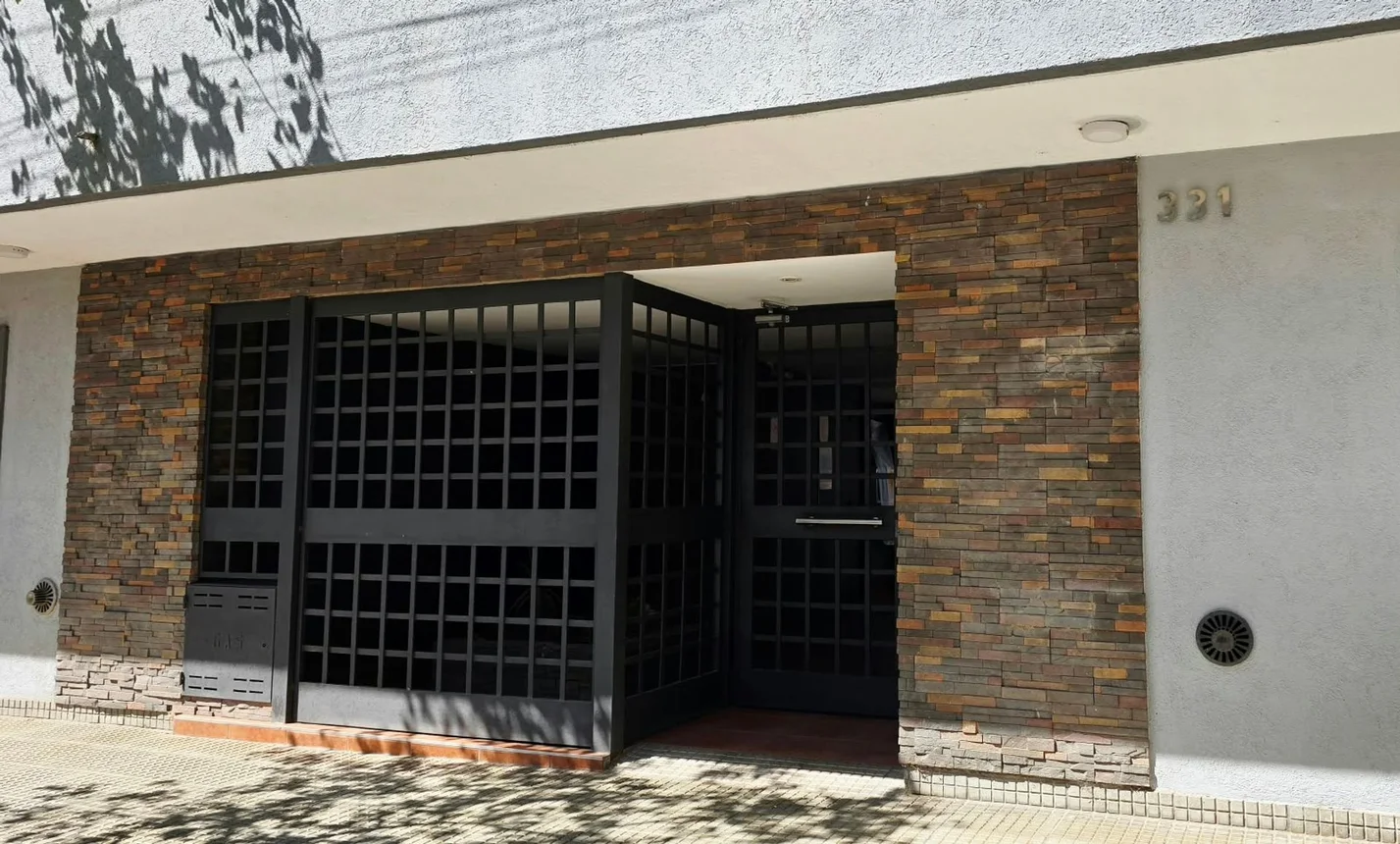 Departamento de 3 ambientes en venta en Godoy Cruz, Presidente Quintana 300
