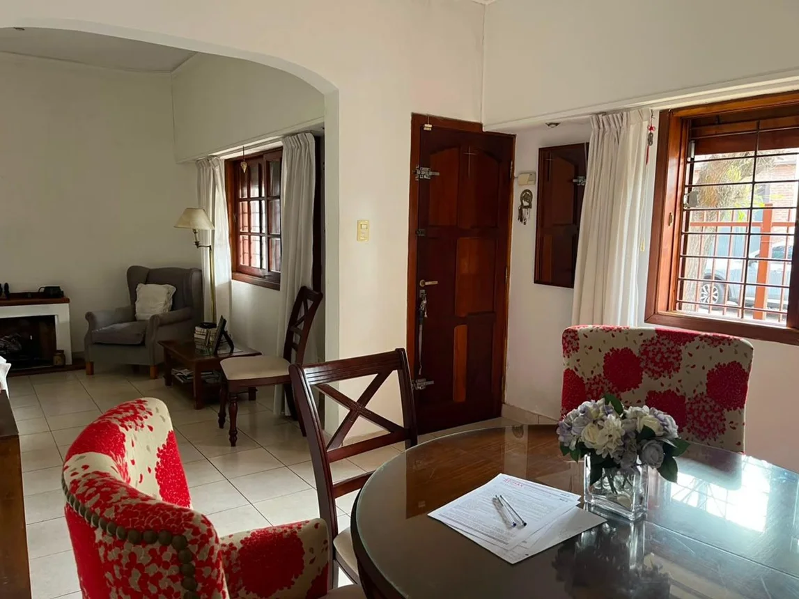 Casa de 4 ambientes en venta en Florida, General Artigas 600, foto 3